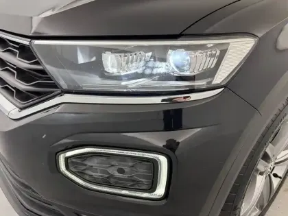 Photo 35 Volkswagen T-roc  2.0 TDI 150 Start/Stop DSG7