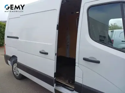 Photo 43 Renault Master  CA TRAC F3500 L2H2 BLUE DCI 150