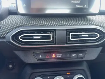 Photo 44 Dacia Sandero  TCe 90 GSR2