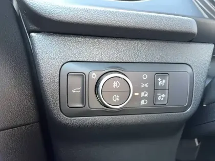 Photo 23 Ford Kuga  2.5 Duratec 180 ch FlexiFuel FHEV E85 Powershift