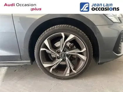 Photo 8 Audi A3  Sportback 35 TFSI Mild Hybrid 150 S tronic 7