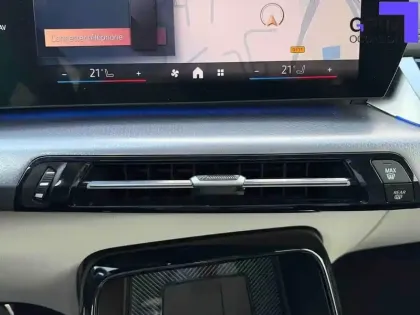 Photo 8 BMW X1  sDrive 20i 170ch DKG7