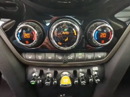 Photo 26 Mini Mini Countryman 125 - 95 ch ALL4 BVA6
