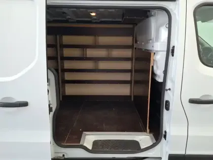 Photo 30 Renault Trafic  FGN L2H1 1300 KG DCI 120