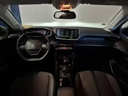 Photo 8 Peugeot 208  PureTech 100 S&S BVM6