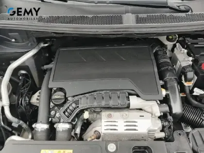 Photo 33 Peugeot 3008  Puretech 130ch S&S EAT8