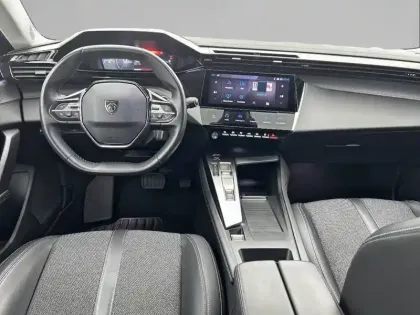 Photo 26 Peugeot 308  SW PHEV 180 e-EAT8