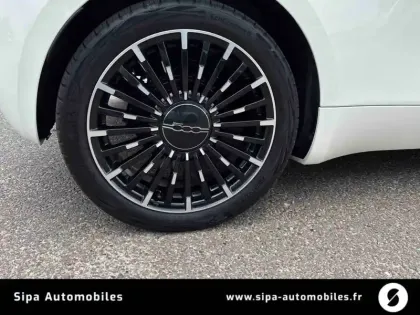 Photo 33 Fiat 500  e 118 ch