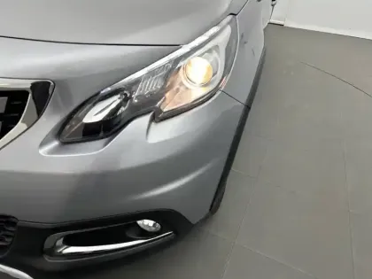 Photo 15 Peugeot 2008  1.2 PureTech 82ch BVM5