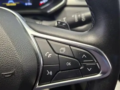 Photo 20 Renault Captur  Blue dCi 115 EDC
