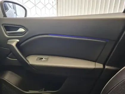 Photo 30 Renault Captur  Blue dCi 115 EDC
