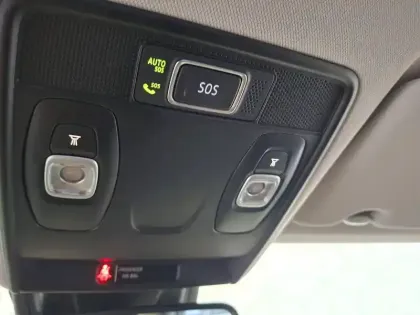 Photo 32 Renault Captur  Blue dCi 115 EDC