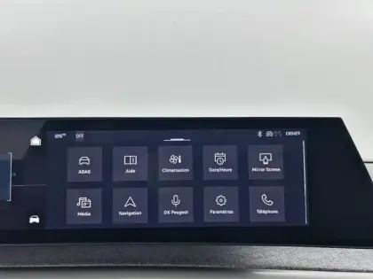 Photo 19 Peugeot 3008  Electrique 210 ch 73 kWh