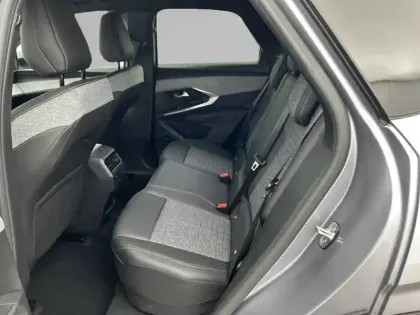 Photo 11 Peugeot 3008  Electrique 210 ch 73 kWh