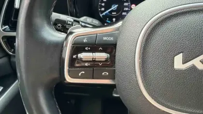 Photo 16 Kia Sorento  1.6 T-GDi Hybride Rechargeable 265 ch 5pl 4x4 BVA6