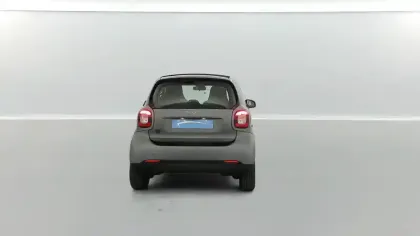 Photo 12 Smart Fortwo  Coupé 82 ch