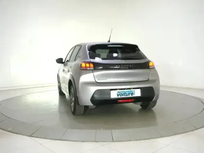 Photo 27 Peugeot 208  Electrique 50 kWh 136ch