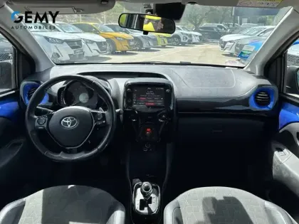 Photo 7 Toyota Aygo  1.0 VVT-i x-shift