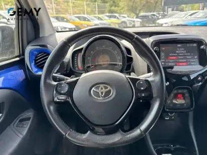 Photo 11 Toyota Aygo  1.0 VVT-i x-shift