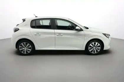 Photo 43 Peugeot 208  PureTech 100 S&S BVM6