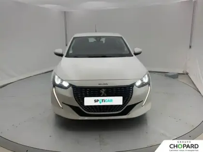Photo 31 Peugeot 208  PureTech 100 S&S BVM6