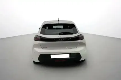 Photo 41 Peugeot 208  PureTech 100 S&S BVM6