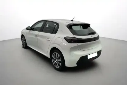 Photo 40 Peugeot 208  PureTech 100 S&S BVM6