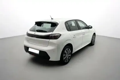 Photo 42 Peugeot 208  PureTech 100 S&S BVM6