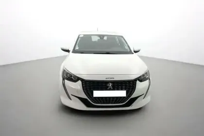 Photo 38 Peugeot 208  PureTech 100 S&S BVM6