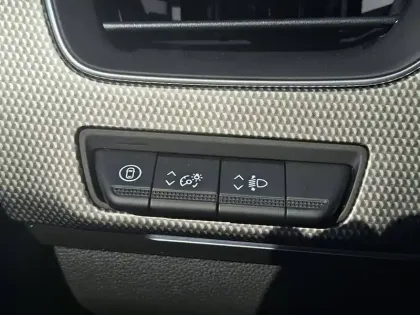 Photo 32 Renault Arkana  E-Tech full hybrid 145 GSR2