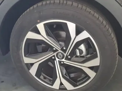 Photo 15 Renault Arkana  E-Tech full hybrid 145 GSR2