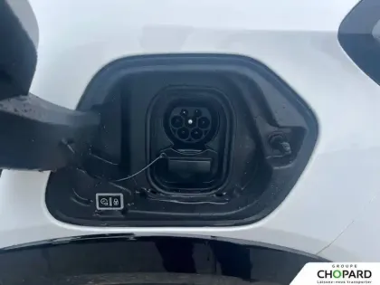 Photo 7 Peugeot 208  Electrique 50 kWh 136ch