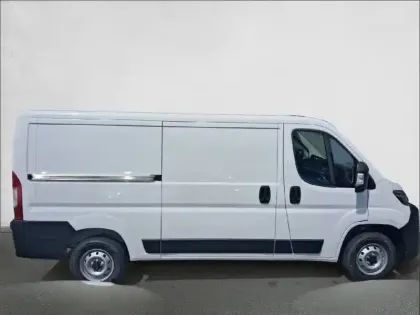 Photo 27 Peugeot Boxer  FGN 3.0 T L2H1 120 S&S BVM6
