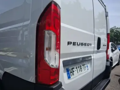 Photo 16 Peugeot Boxer  FGN 3.0 T L2H1 120 S&S BVM6