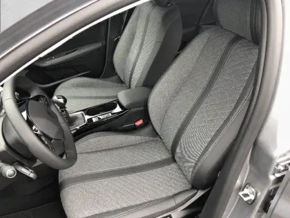 Photo 10 Peugeot 208  PureTech 100 S&S BVM6