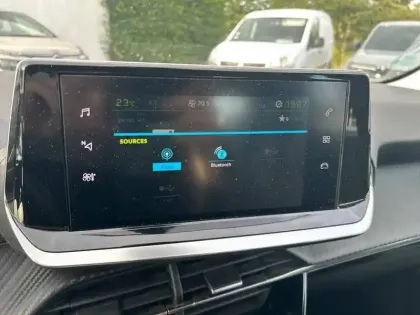 Photo 18 Peugeot 208  Electrique 50 kWh 136ch