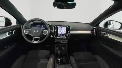Photo 14 Volvo Xc40  B3 163 ch DCT7