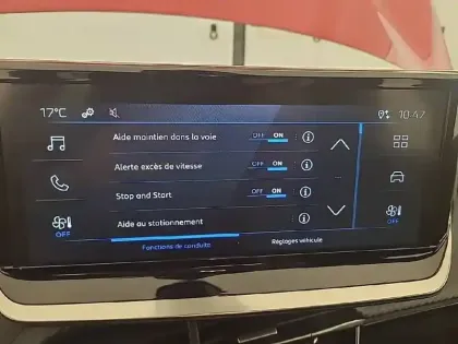 Photo 45 Peugeot 208  PureTech 100 S&S BVM6