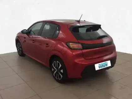 Photo 32 Peugeot 208  PureTech 100 S&S BVM6