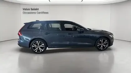 Photo 5 Volvo V60  Micro hybride essence B4 197 ch DCT7