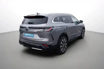 Photo 5 Renault Espace  E-Tech full hybrid 200 GSR2