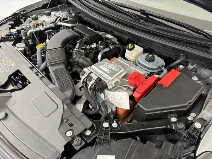 Photo 35 Renault Espace  E-Tech full hybrid 200 GSR2