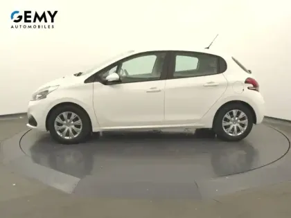 Photo 39 Peugeot 208  PureTech 82ch S&S BVM5