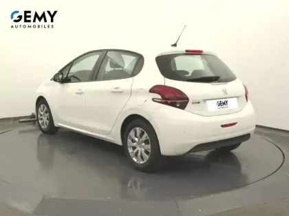 Photo 27 Peugeot 208  PureTech 82ch S&S BVM5