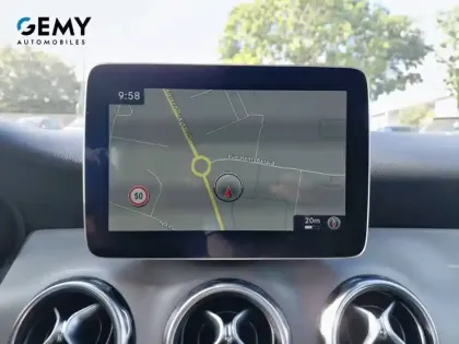 Photo 58 Mercedes GLA  200 7-G DCT