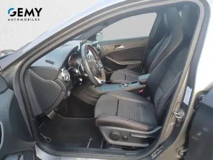 Photo 29 Mercedes GLA  200 7-G DCT