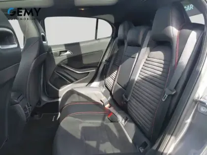 Photo 51 Mercedes GLA  200 7-G DCT