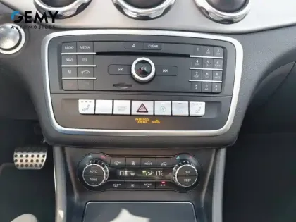 Photo 60 Mercedes GLA  200 7-G DCT