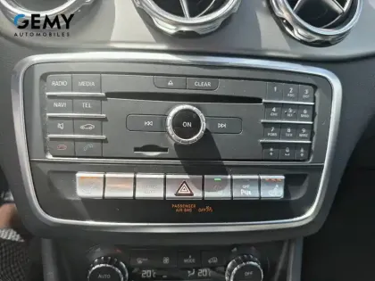 Photo 19 Mercedes GLA  200 7-G DCT