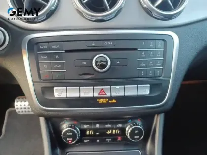 Photo 36 Mercedes GLA  200 7-G DCT